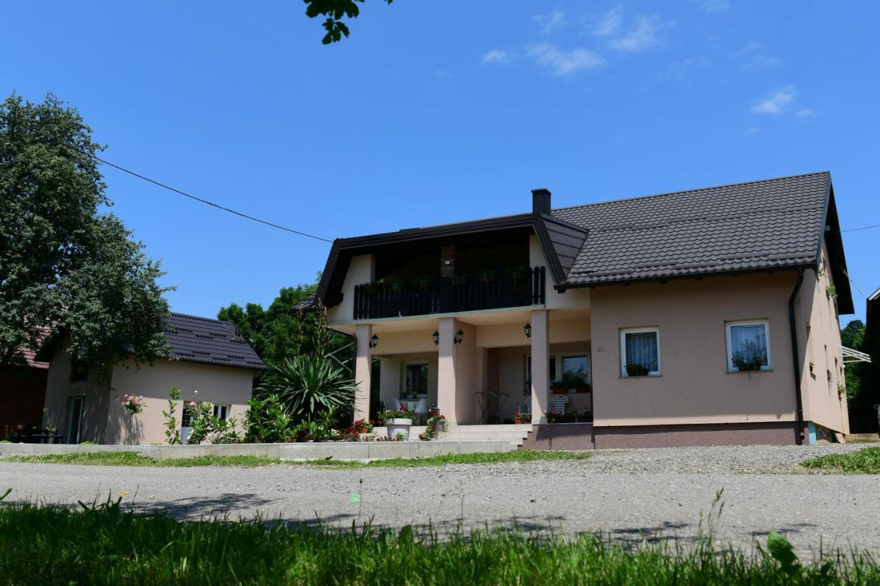 Apartments Green Linden Раковица Экстерьер фото