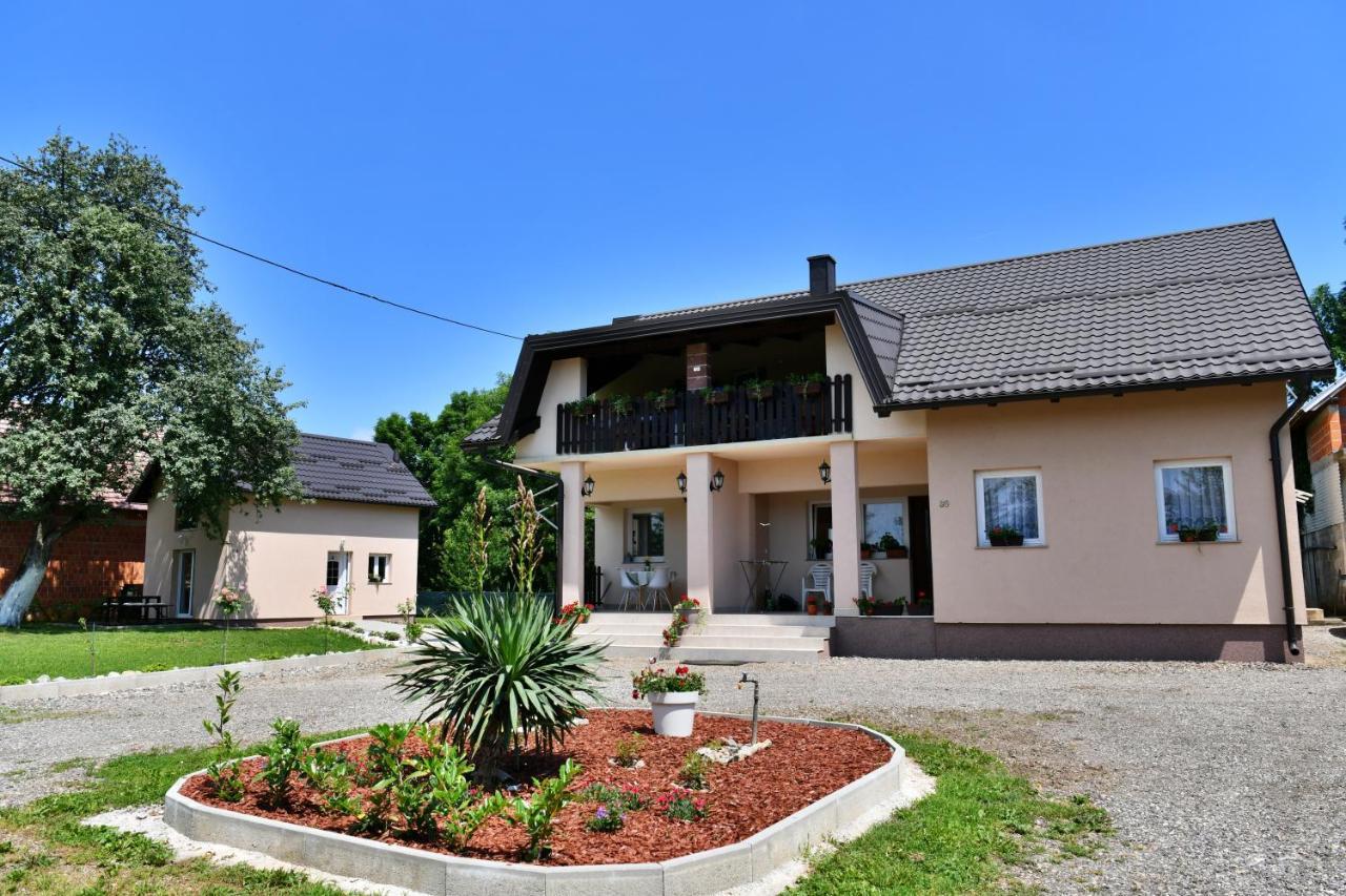 Apartments Green Linden Раковица Экстерьер фото