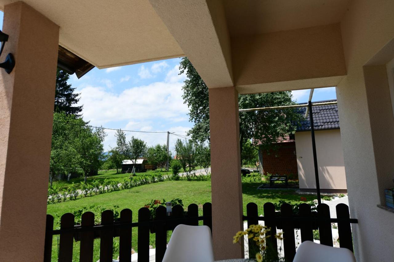 Apartments Green Linden Раковица Экстерьер фото