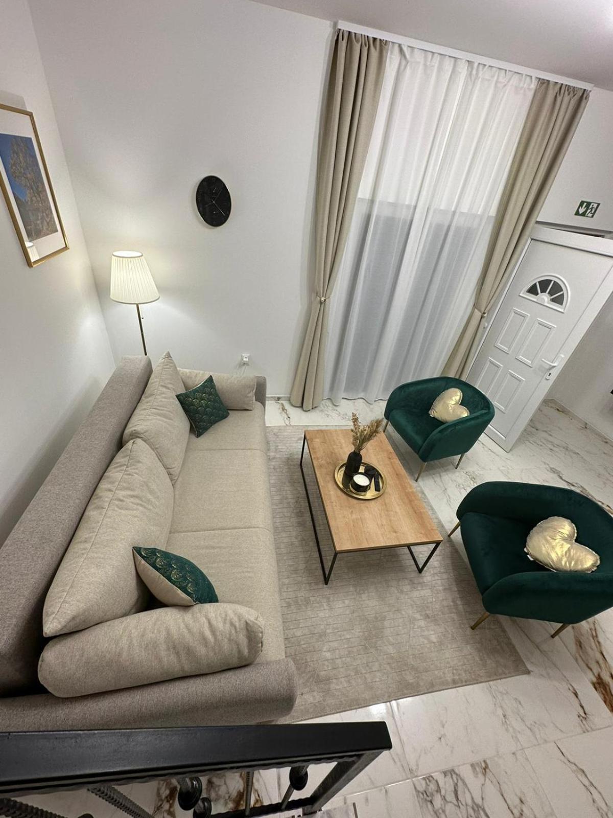 Apartments Green Linden Раковица Экстерьер фото